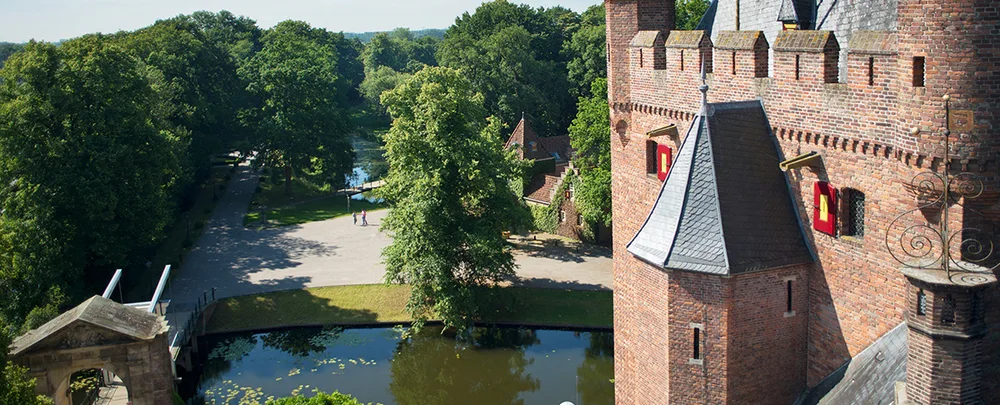 Nyenrode Business Universiteit (Nyenrode Business University) — Institution photograph