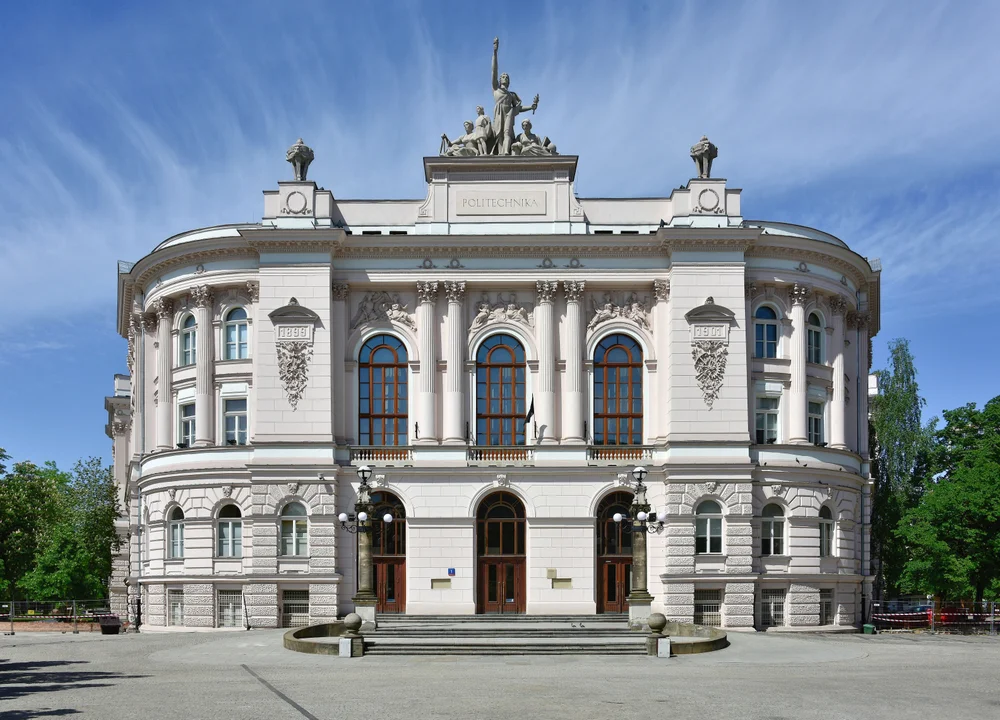 Politechnika Warszawska (Warsaw University of Technology) — Institution photograph
